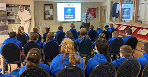 Glamorgan school visits a smash hit | Glamorgan Cricket News