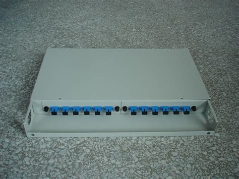 Customized U Inch Rack Mount Sliding Type Sc Apc Upc Patch Panel