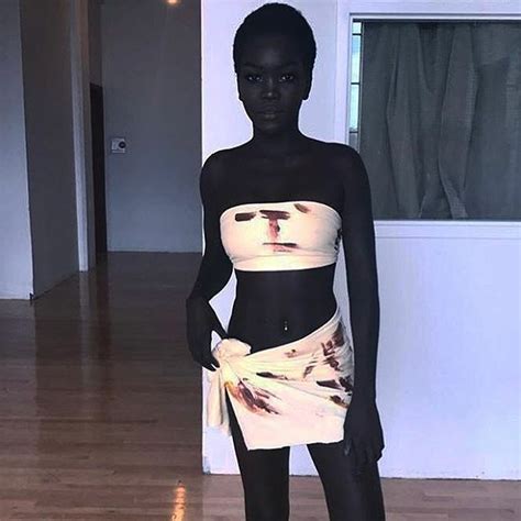 Meet The Beautiful Sudanese Model Nicknamed The “queen Of The Dark”