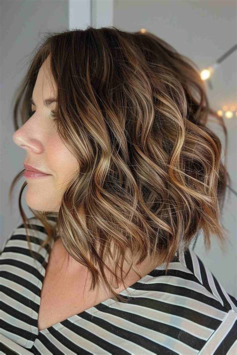 32 Flattering Medium Length Hairstyles For Thin Hair To Look Fuller