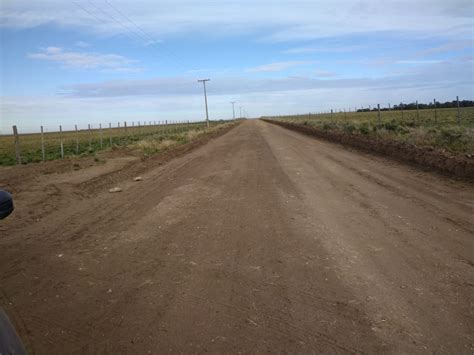 Caminos rurales en Bahía Blanca Cómo se hacen los arreglos y el