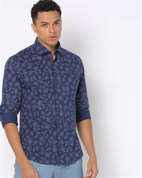 Buy Floral Print Slim Fit Shirt With Patch Pocket Online At Best Prices In India Jiomart