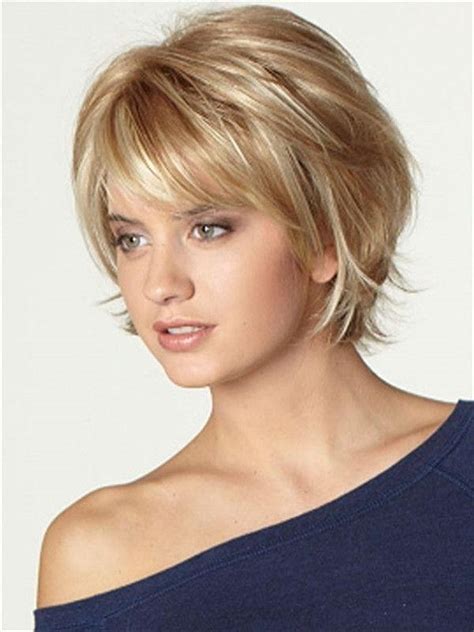 15 Best Short Shoulder Length Hairstyles For Women