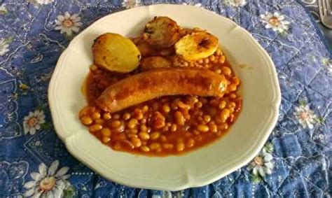 Saucisses De Toulouse Aux Haricots épicés à La Tomate De Les Marmites