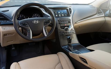 Almost Large Almost Luxury 2015 Hyundai Azera Limited Review Notes