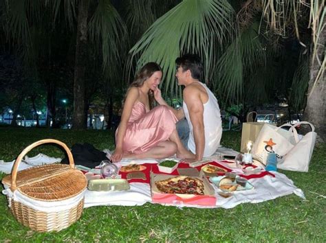 Nadech Yaya And Mark Kimberley Have Sweet Moments On Valentine S Day