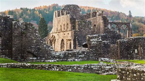 Tintern Abbey – Bing Wallpaper Download