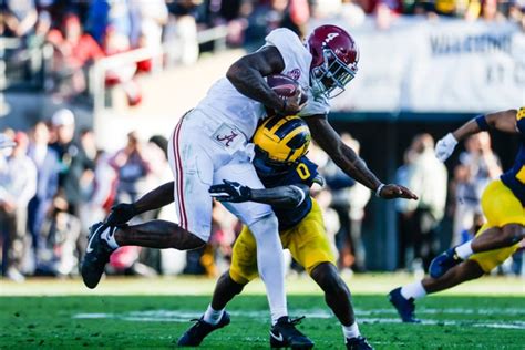 Alabama Qb Jalen Milroe Creates Buzz After Photo With Michael Jordan