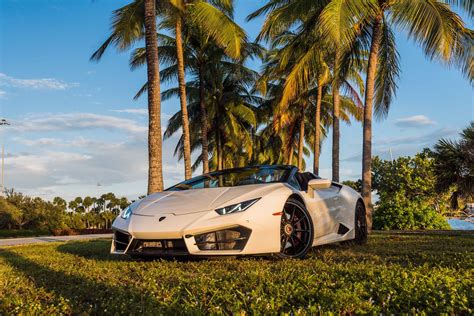 Lamborghini Huracan White Rental Panda Exotic Car Rental