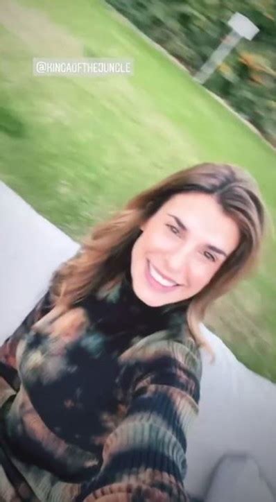 Elisabetta Canalis Fa Sognare Sexy In Bikini Nella Zona Piscina Tgcom