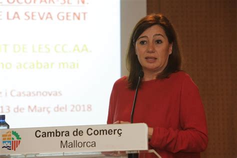 Armengol califica de dinámica la economía de Baleares y critica que