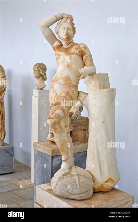 Statue Of Apollo High Resolution Stock Photography And Images Alamy