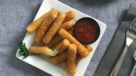 The Best Chain Restaurant Mozzarella Sticks