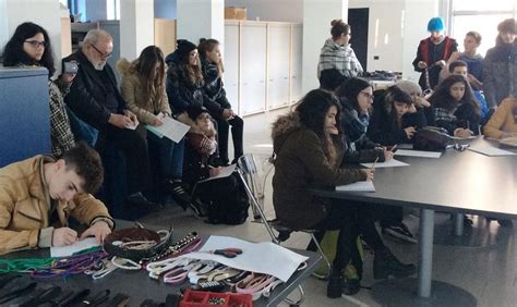 Gli Studenti Del Chierici A Scuola Di Stile Gazzetta Di Reggio