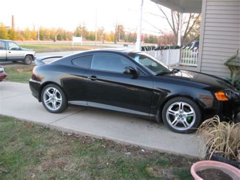 Purchase Used 2003 Hyundai Tiburon GT Coupe 2 Door 2 7L In Hillsboro