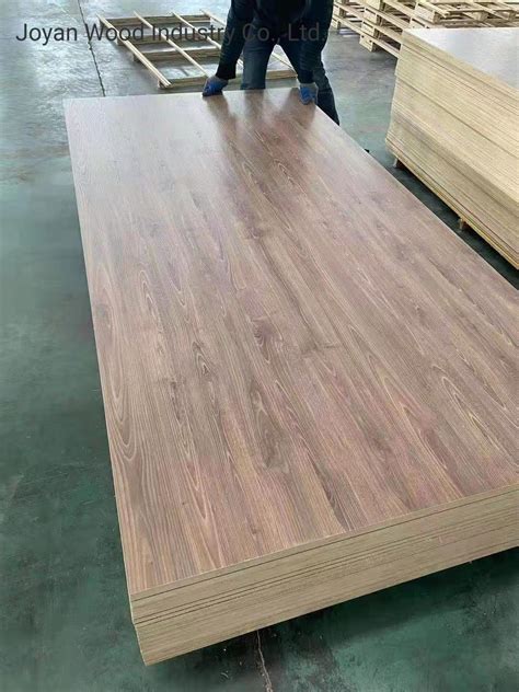 Hard Wood Poplar Mr E2 1220 2440mm Melamine Faced Laminated Plywood