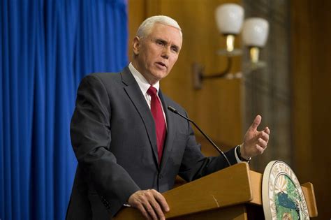 Indiana’s Mike Pence Takes Blows, Burnishes Credentials In Religious ...