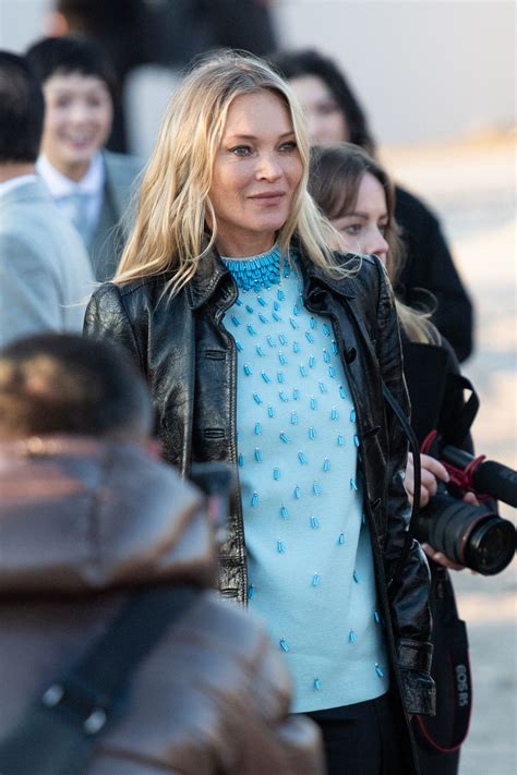 KATE MOSS Arrives at Dior Homme Menswear Fall/Winter 2024-2025 Show at