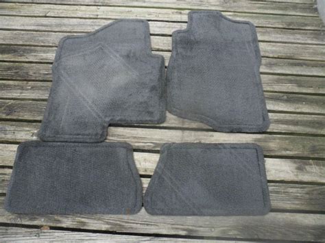 Find 2007-2012 CHEVY TAHOE FACTORY FLOOR MATS (CHARCOAL) in Barberton, Ohio, US, for US $5.99