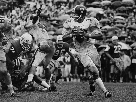 Finally: Chuck Ealey selected for College Football Hall of Fame | The Blade