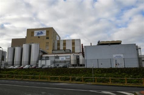 Lait contaminé Lactalis la réponse des autorités mise en cause