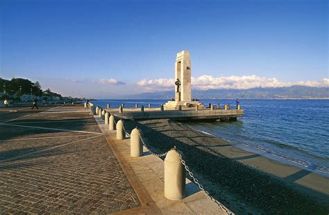 Reggio Calabria travel | Calabria, Italy - Lonely Planet