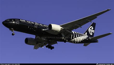 ZK OKH Air New Zealand Boeing 777 219ER Photo By HUY NGUYEN ID