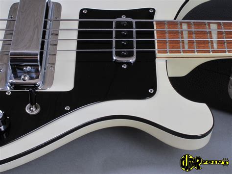 1978 Rickenbacker 4001 Bass Tuxedo White Guitarpoint
