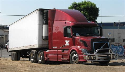 7 Benefits Of Being A Professional Truck Driver United Truck Driving