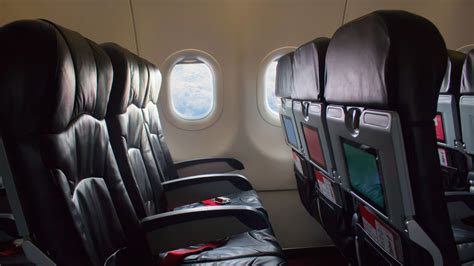 Economy Class Legroom: Which Airlines Give You The Most?