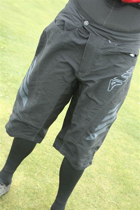 Review Altura Summit 34 Baggy Shorts Roadcc