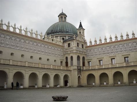 Zamek W Krasiczynie Opis Cennik Zwiedzanie Info Turystyczne