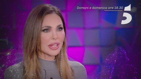 Ilary Blasi Sonia Bruganelli E Gli Altri Ospiti Di Verissimo Le