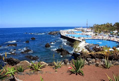 Puerto de La Cruz - a peaceful retreat in the north of Tenerife