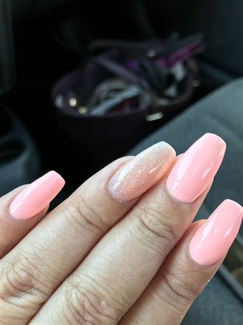 Pink Sns Nails With A Touch Of Glitter Light Pink Nails Sns Nails Nails