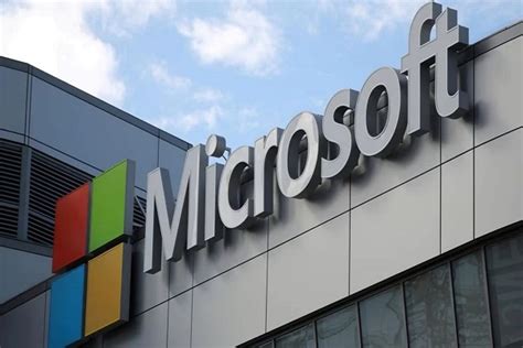 Microsoft Becomes The Second Company After Apple To Reach The 3