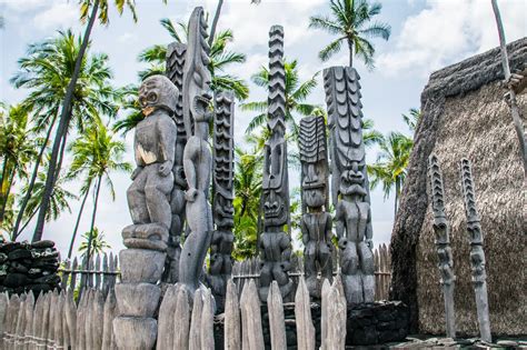 Pu'uhonua o Honaunau National Historical Park