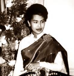 Her Majesty Queen Sirikit Of Thailand Long Live The Queen ราชน