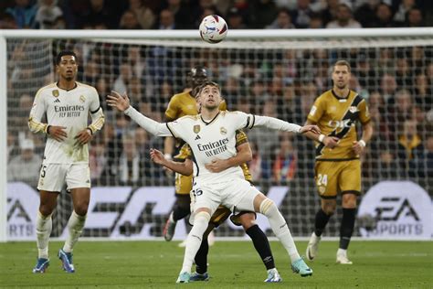 Fede Valverde Renueva Con El Real Madrid Hasta