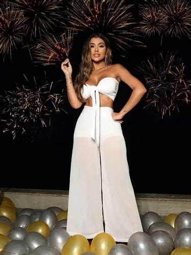 Conjunto Branco Top Faixa Cal A Hot Pant Tule Ano Novo Pc Parcelamento Sem Juros
