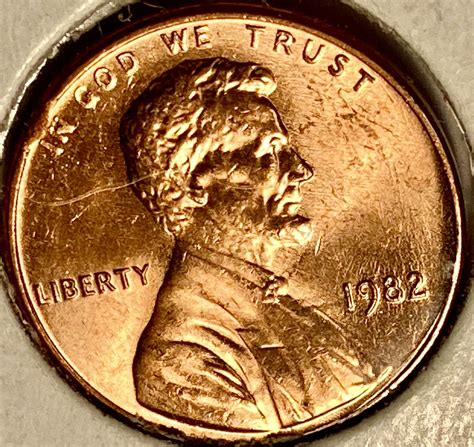 1982 P Lincoln Memorial Cent Small Cents Copper Small Date For