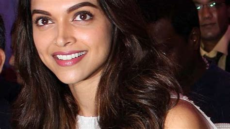 Deepika Padukone Becomes Worlds 10th Highest Paid Actress Forbes