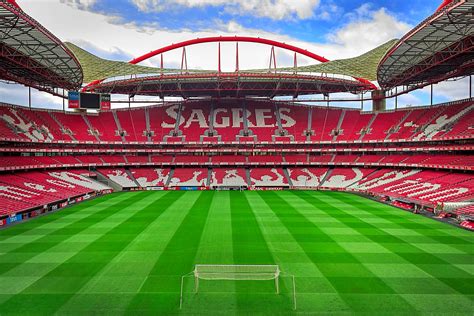 Estádio da Luz considerado o mais bonito da Europa | VortexMag