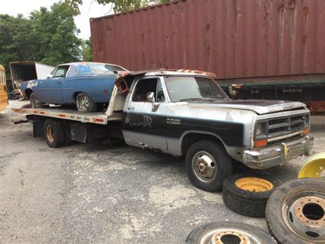 Old School Flatbed Wrecker