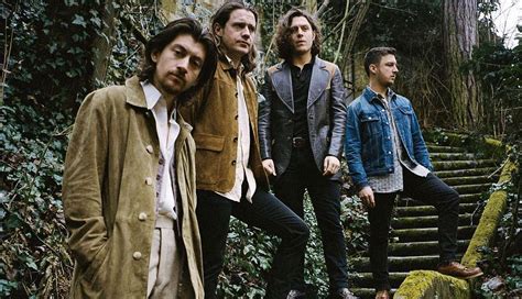 Arctic Monkeys Lança Clipe De Four Out Of Five Primeiro Single Do