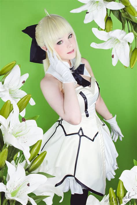 Saber Lily