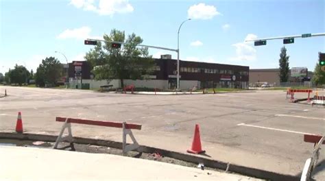 Six People Taken To Hospital After Crash In West Edmonton Ctv News