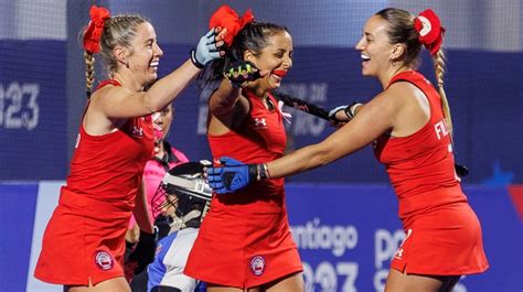 Debut goleador Las Diablas se imponen ante México en el Hockey Césped