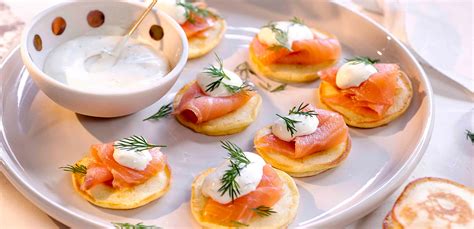 Blinis with Smoked Salmon and Dill Crème Fraiche