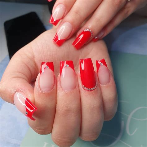 Como Usar Carimbo De Unha Para Criar Uma Nail Art Diferente E R Pida